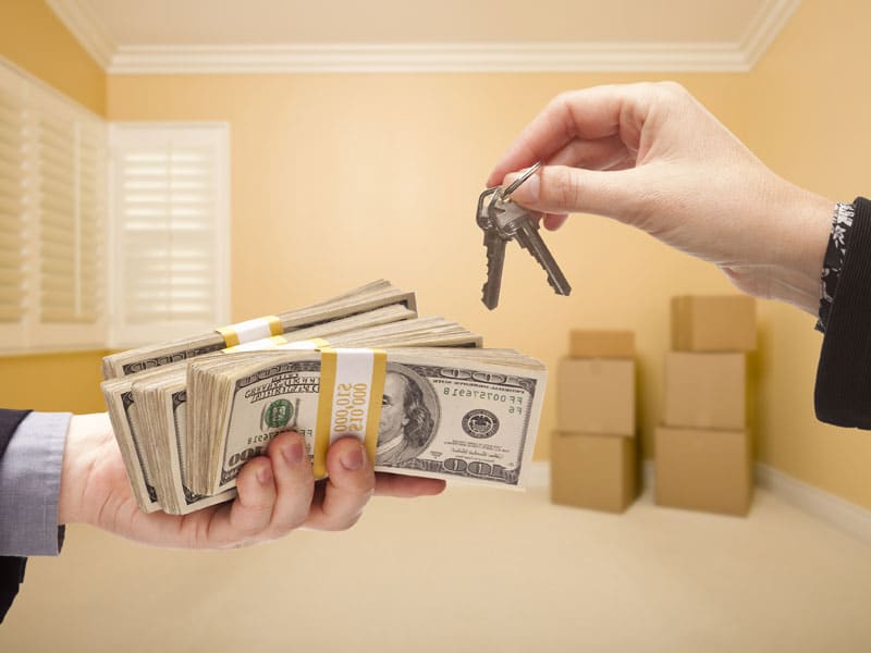 6 Advantages of a Cash Offer on Your House